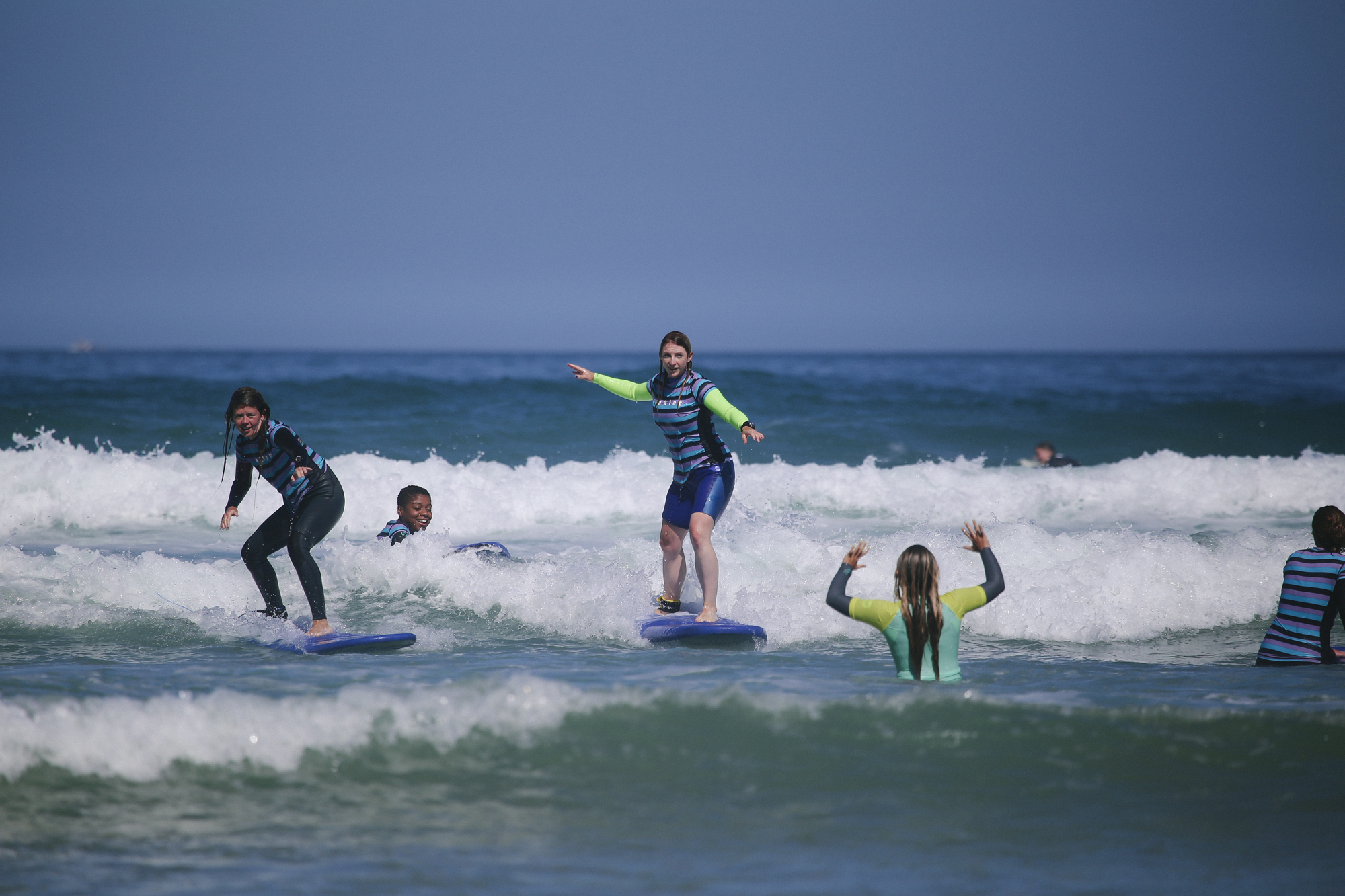 Surf & Yoga Weekends in Cornwall – SURF SISTAS